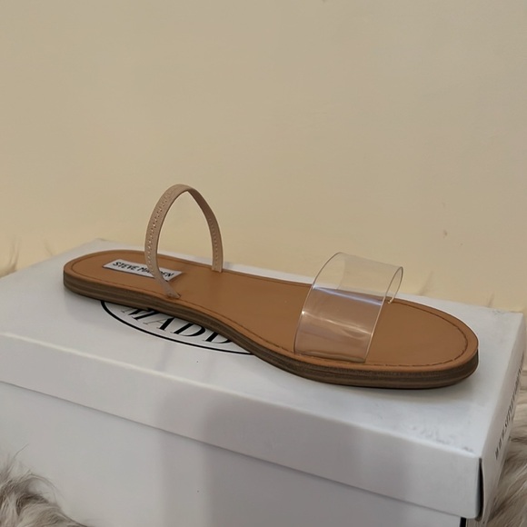 Steve Madden Cream Tan Minimalist Sandals - Picture 3 of 6